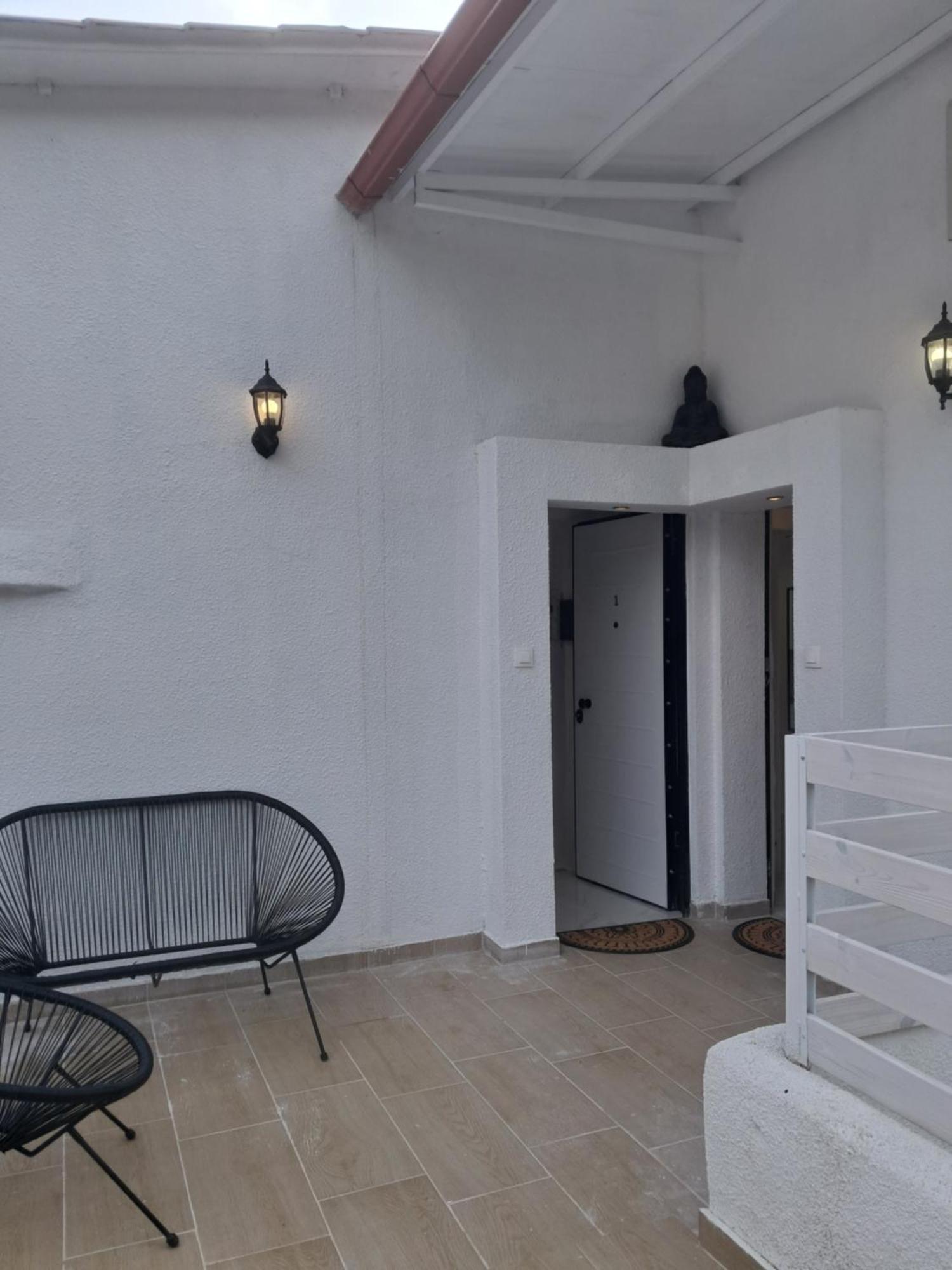 Apartment Quiet Cute Flat Close To Center